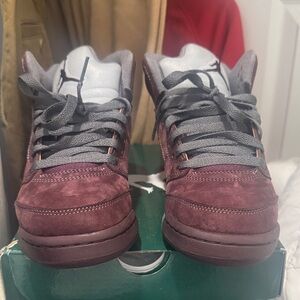 Kids Jordan 5 Burgundy Sneakers
